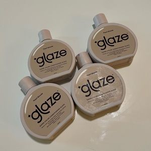 Glaze conditioning gloss in Pearl Blonde
